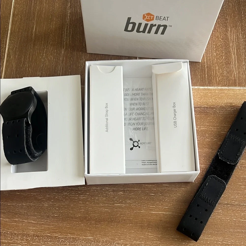 Black Burn Beat Fitness Tracker